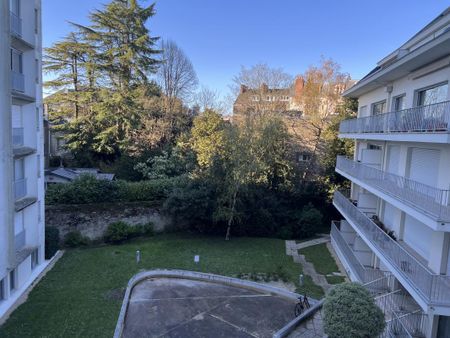 Location Appartement 1 pièce 31m² NANTES 44000 - Photo 3