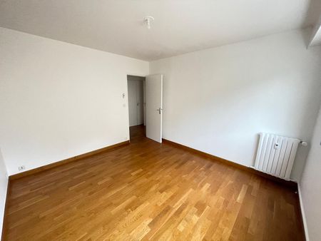 Location Appartement 4 pièces 93m² ANGERS 49100 - Photo 5