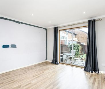 2 bedroom terraced house to rent - Photo 4