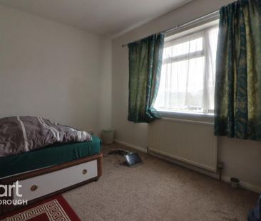 3 bedroom end of terrace house to rent - Photo 5