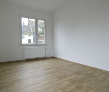 *** Wir modernisieren eine tolle Single-Wohnung mit geräumiger Wohn... - Photo 3
