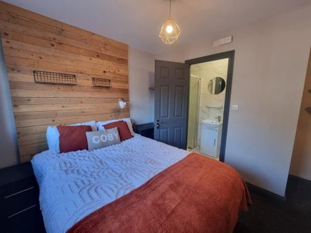 1 bedroom in a house share to rent - Photo 5