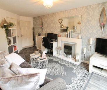 2 bedroom terraced house to rent - Photo 2