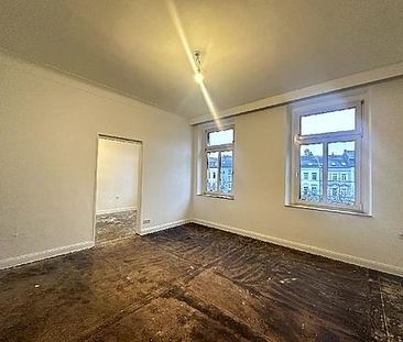 SCHÖNE 2-ZIMMER WOHUNG IN EINEM CHARMANTEN ALTBAU ZUMIETEN! - Foto 1