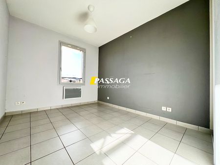 Location Appartement 2 pièces 43m² - Photo 2