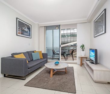 Fully Furnished Apartment at Oaks Trafalgar! - Photo 6