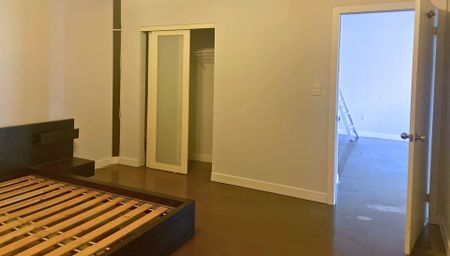 For Lease - 66 Bay Street Unit# 715, Hamilton, Ontario - Photo 4