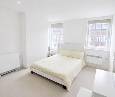 Crendon Street, High Wycombe - Photo 2