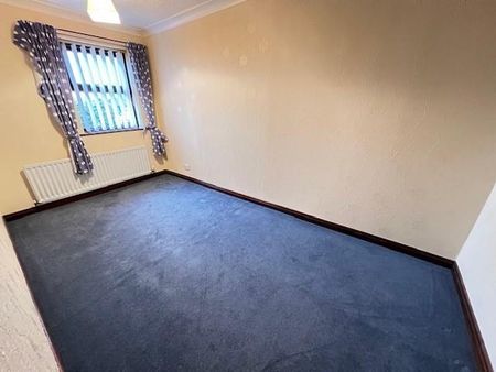 2 bedroom terraced house to rent - Photo 4