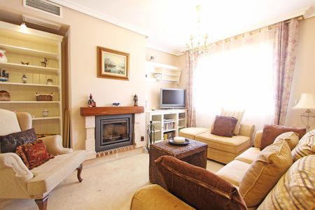 House in Las Chapas, Costa del Sol - Photo 4