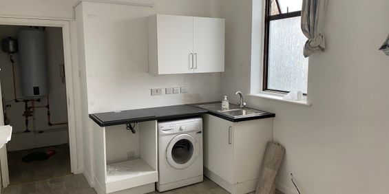 Uxbridge Road, Uxbridge, UB10 0NS - Photo 3