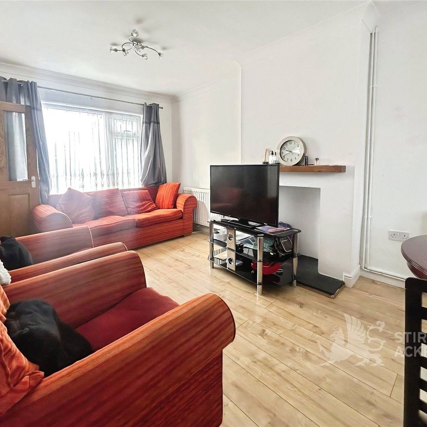 Sutton Road, Camberley, Surrey, GU15 4AH - Photo 1