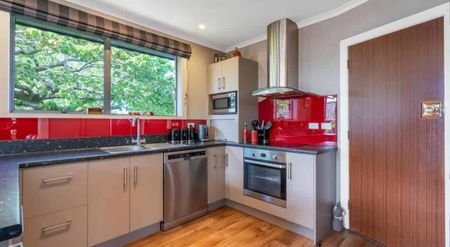 18 Bullar Street, Grasmere - Photo 3