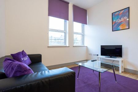 1 bedroom serviced apartment to rent - Photo 2