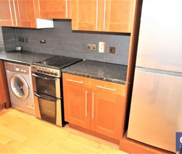 1 bedroom semi-detached house to rent - Photo 2