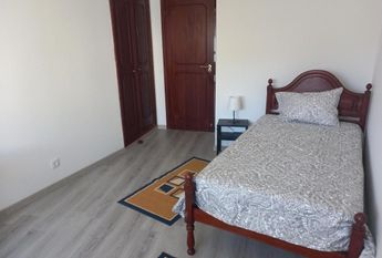 Quarto individual em Aveiro rua Luis Gomes Magalhaes