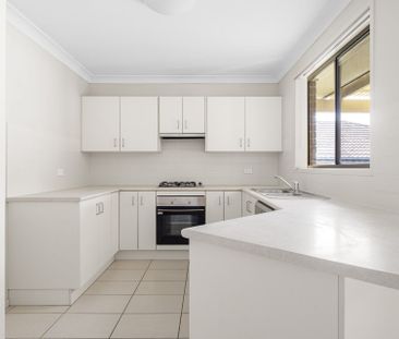 Brick Family Home - Photo 2