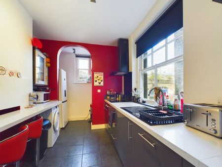 2 bedroom apartment to rent - Photo 3