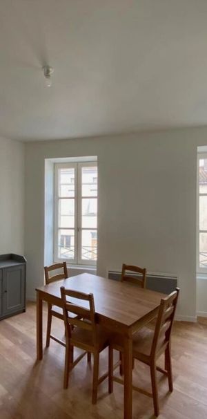 T2 meublé à Villeneuve-sur-Lot proche des commodités - Photo 1