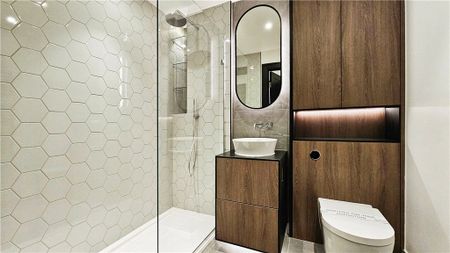 Eden Grove, Staines-upon-Thames, Surrey, TW18 4ZT - Photo 3