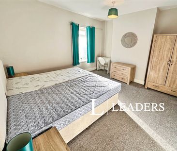 3 bedroom house to rent Mayer Street, Stoke-on-Trent, Staffordshire... - Photo 3