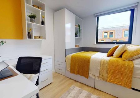 Silver En Suite - Photo 5