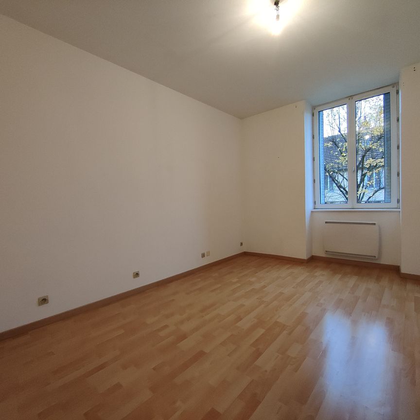 Location Appartement 3 pièces 67m² BAUME LES DAMES 25110 - Photo 1