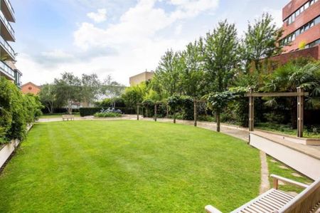 St. Johns Wood Road, London, NW8 7HB - Photo 5