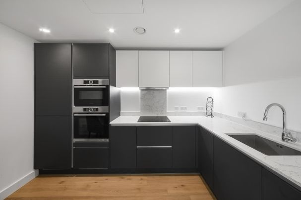 Rennie Street London SE10 - Photo 1