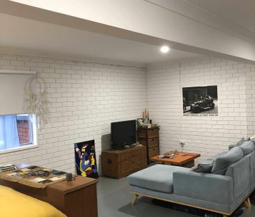 Merewether - Photo 2