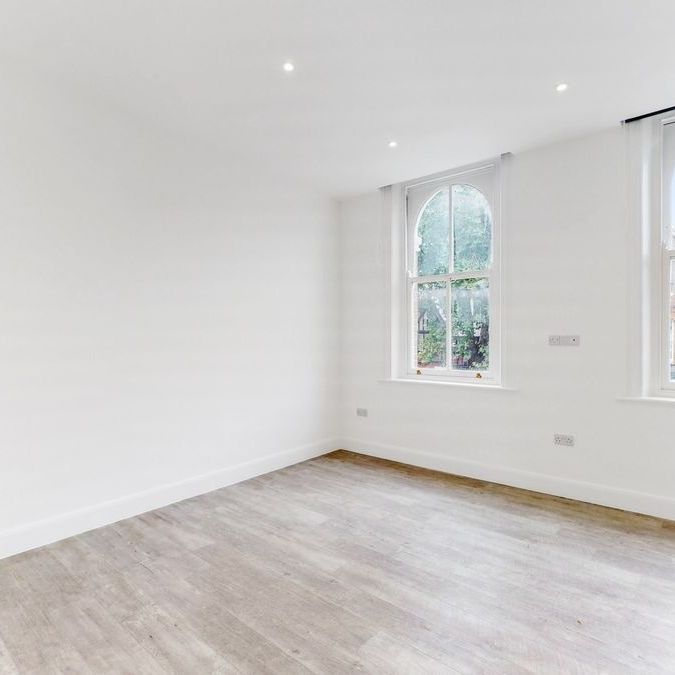 1 Bed Flat, Dartmouth Road, NW2 - Photo 1