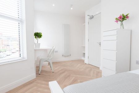 6 bedroom house to rent - Photo 4