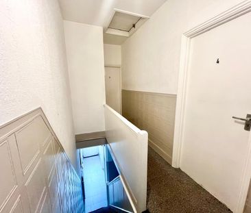 Ivy Road, Northampton - Photo 1