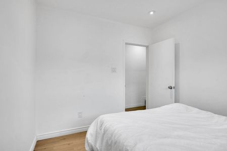 For Lease - 22 Brightside Drive, Toronto, Ontario - Photo 2