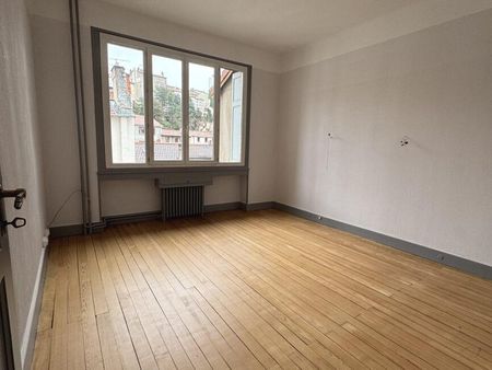 Appartement - 5 pièces - 117 m² - Saint-Étienne - Photo 5