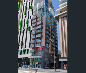 Bright and Freshly Painted Fully Furnished 3 Bedroom Apartment avai... - Photo 1