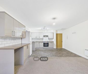 2 bedroom flat to rent - Photo 5