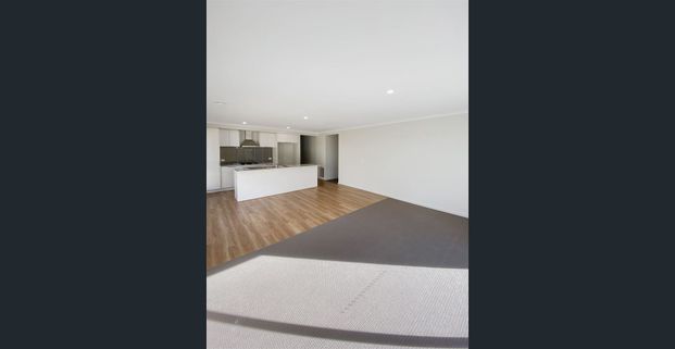 Mickleham the Heart of the North! - Photo 1