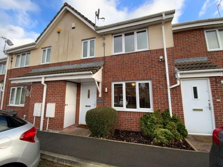 Carrfield, Hyde, Greater Manchester, SK14 4AR - Photo 2