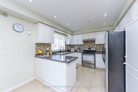 For Lease - 124 Starhill Crescent, Brampton, Ontario - Photo 5