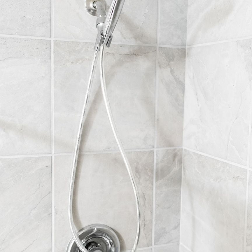 For Lease - 70 Grand Trunk Avenue Unit# Lower, Vaughan, Ontario - Photo 1