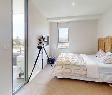 703/6 Charles Street, Charlestown NSW 2290 - Photo 4