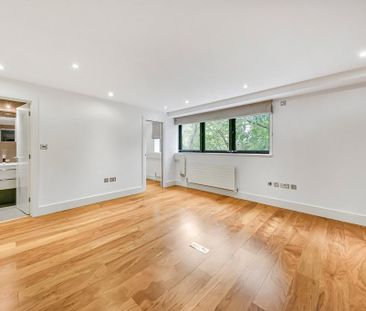 3 bedroom apartment to rent - Photo 2