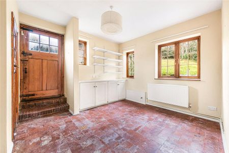 6 bedroom detached house to rent - Photo 4