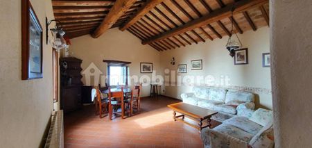 Quadrilocale via San Vito 32, Passignano sul Trasimeno - Foto 2