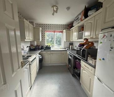 15F Glenarm Square, Finaghy, Belfast, BT10 0BG - Photo 4
