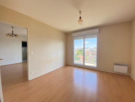 Location Appartement 3 pièces 61m² LA RICHE 37520 - Photo 4