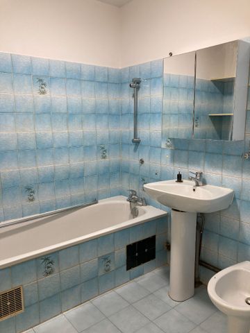 Location Appartement 4 pièces 76m² - Photo 2