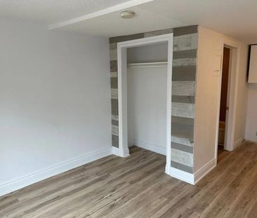 149 Rue Saint-Rédempteur (Hull) Charmant Logement Près D’Ottawa – E... - Photo 2