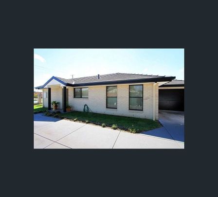 1/22 Mulqueeny Street, Wodonga, Vic 3690 - Photo 1